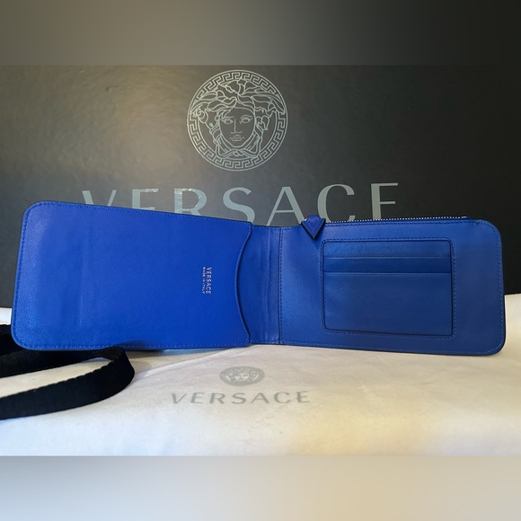 Versace mini cross-body (NEW) AUTHENTIC - Picture 3 of 12